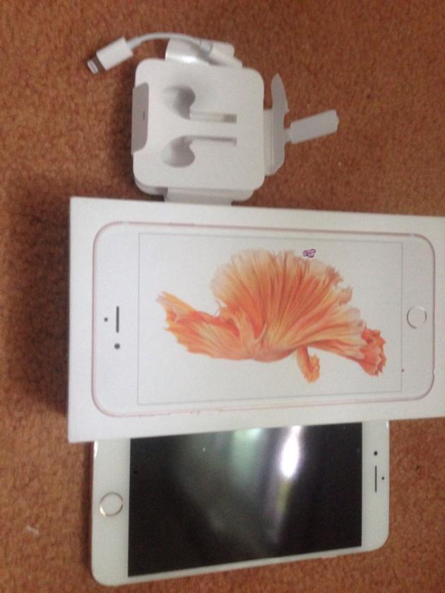 Apple IPhone 7Plus 128 Factory Unlocked