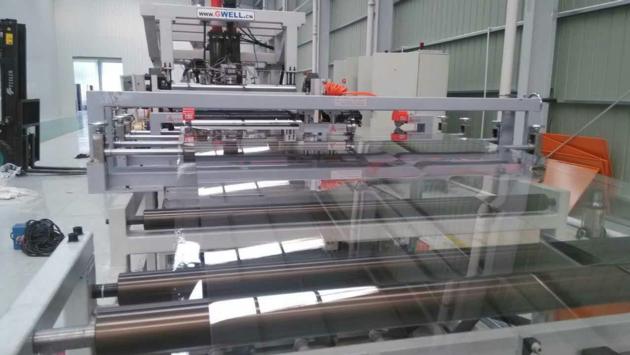 Film extrusion machine