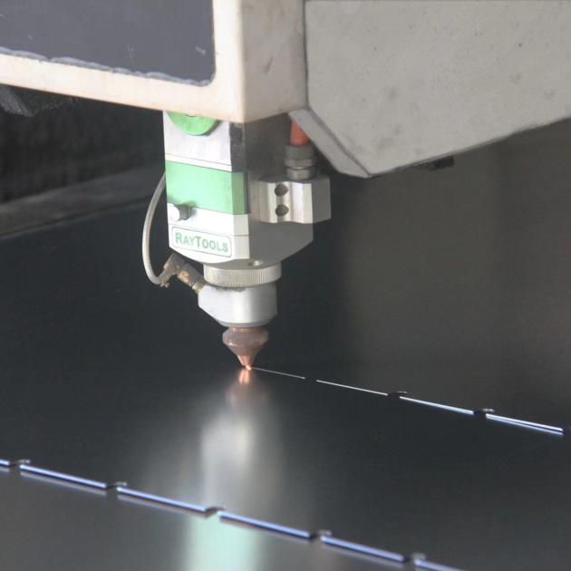 Laser Cutting Machine