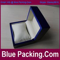 Low cost box for watch packing 