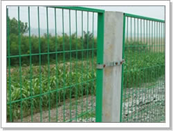 wire mesh Fences