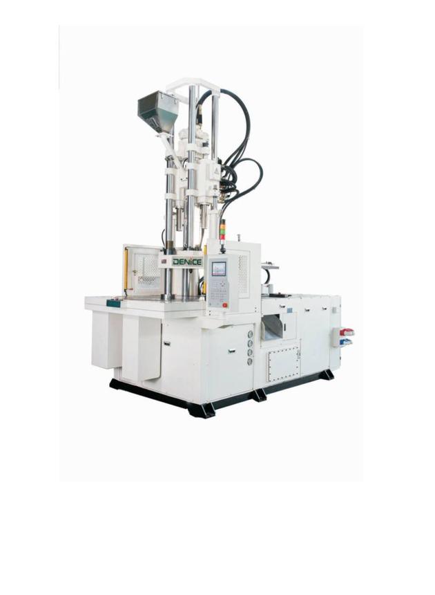 Pipe fitting rotary table injection molding machine