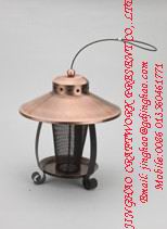 Bird feeder