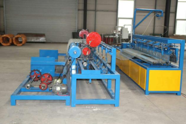 Automatic Single Wire Chain Link Fence Diamond Mesh Opening 30X30-100X100 Machine 