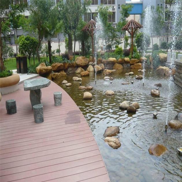 High Quality Black WPC Waterproof Interlocking