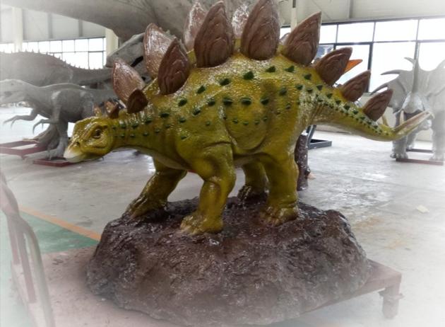 Artificial Dinosaur Skeleton Sculpture Model