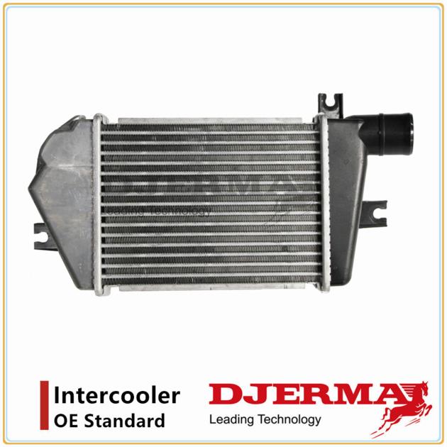 Aftermarket Aluminum L200 Pick Up Intercooler for Mitsubishi MN135001