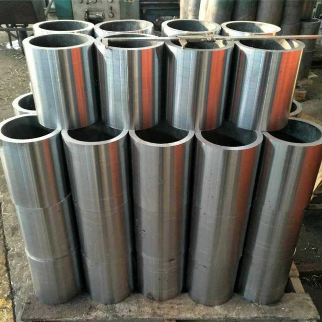  COUPLING 2-3/8" L80 Grade API5CT