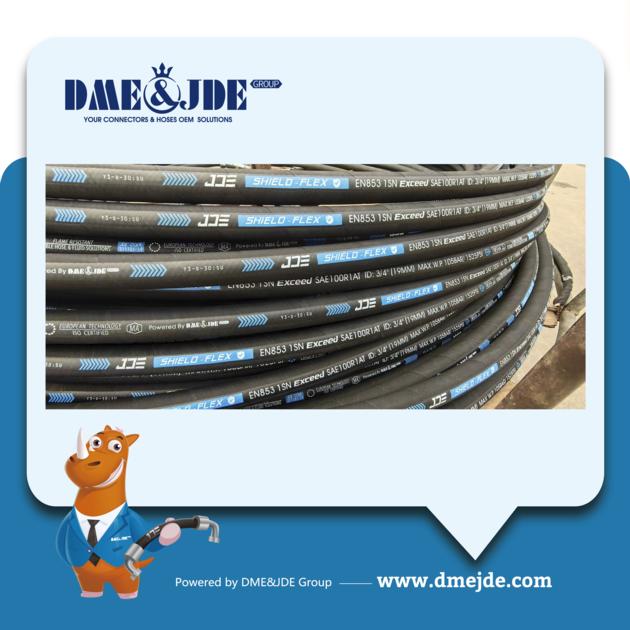 BS EN 853 1SN Wire Braided