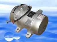 External concrete vibrator ZF