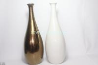 vase V012