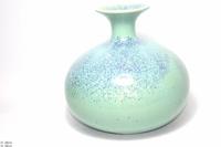 vase V017