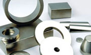Sintered AlNiCo magnets