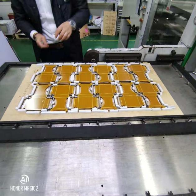 Pertinax Milling Machine
