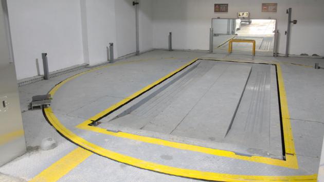 COMPACT PARKING Automated Parking Smart Parking