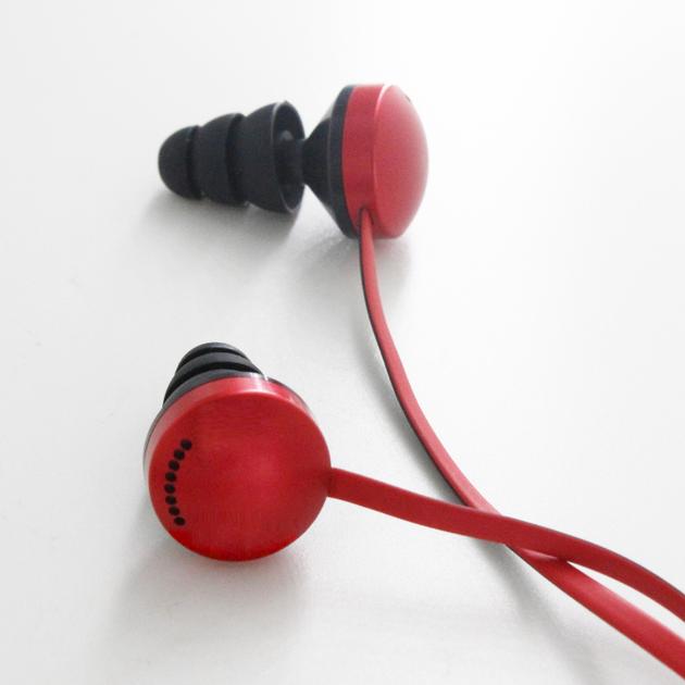 Patent Headphone With Microphone Volume Control