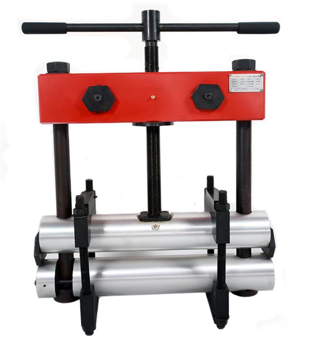 PE Pipe Squeezer