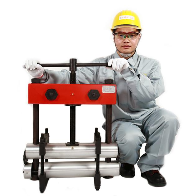 PE Pipe Squeezer