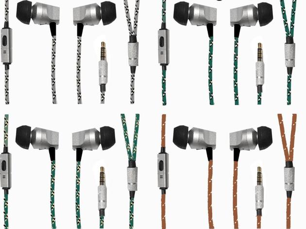 new arrival 2017 Silicon Ear tips 3.5mm plug metal bass stereo earphone