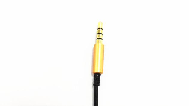 Hi Resolution Durable Wood In Ear