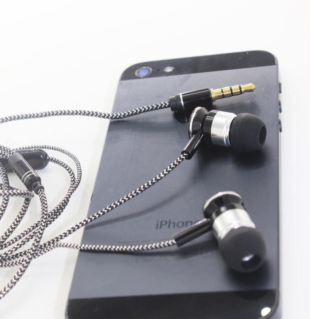 Promotional fashion In-Ear Earphone,Alibaba Wholesale Earplug Earphones