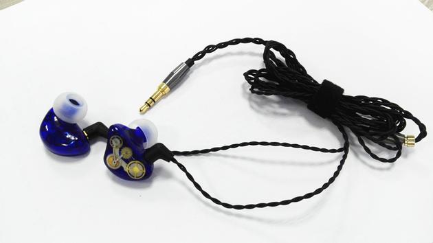 Christmas Gift Stereo Earbuds With Dual
