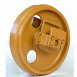 Front idler group for excavator and bulldozer
