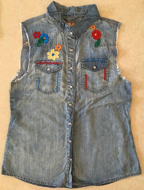 Lady's jeans vest