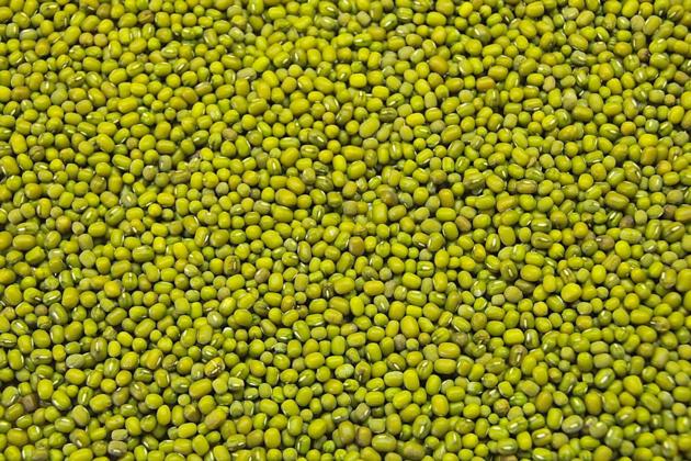 GREEN MUNG BEANS