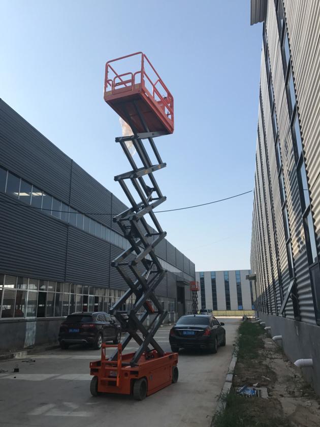 Self Propelled Scissor Lifts