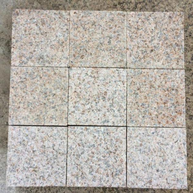 G682 Yellow Rusty Granite Cobble Stone