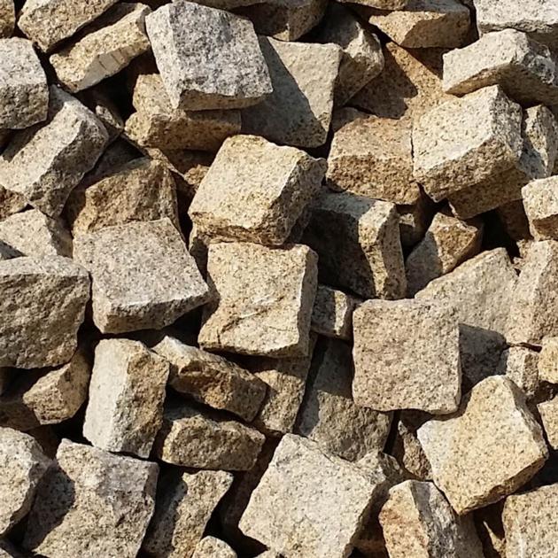 G682 Yellow Rusty Granite Cobble Stone