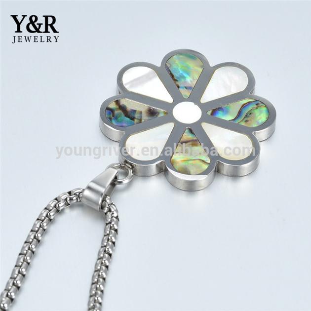 New Designed Pretty Pendant