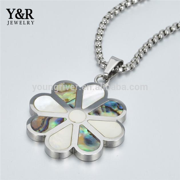 New Designed Pretty Pendant