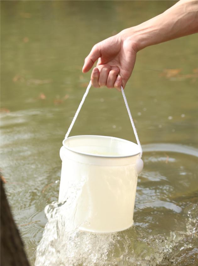 Portable Collapsible Round Bucket For Outdoor