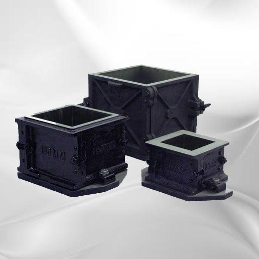 CONCRETE CUBE MOULDS