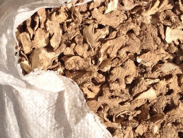 DRY SPLIT GINGER Grade A