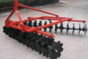 Disc Harrow with tractor