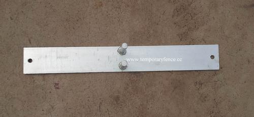 Bottom base plate for temporary fence