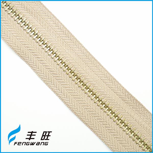 China supplier low price metal zippers wholesale