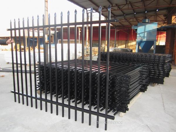 spear top fence