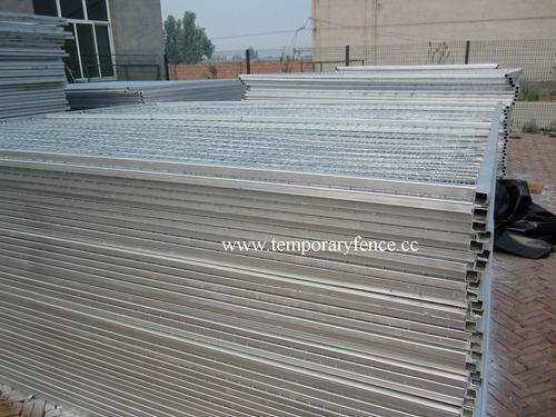 Galvanized temporary fence, construction fence
