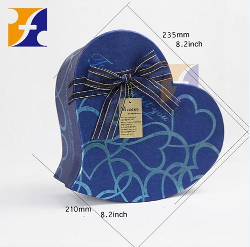 Heart Shaped Flower Packing Chocolate Packaing Hat Box Gift Box With Ribbon