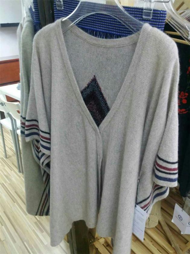 100% cashmere intarsia sweater
