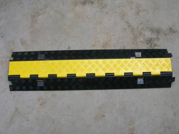 2 Channels Cable Ramp