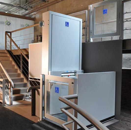 WHEELCHAIR LIFT