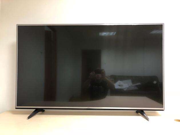 Refurbished LG TV