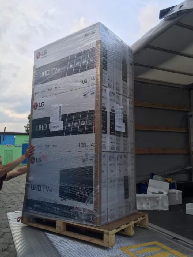 Refurbished LG TV
