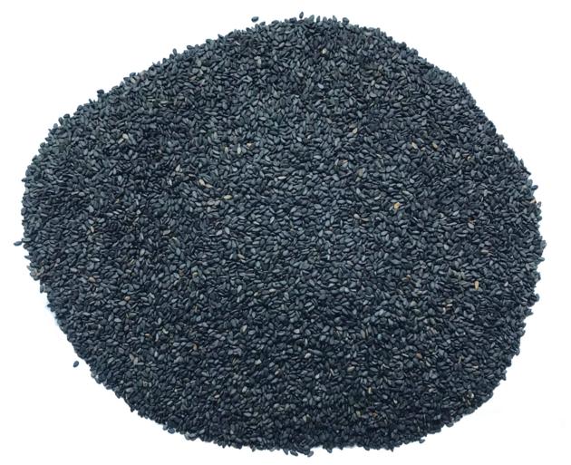 Roasted black sesame seeds