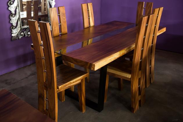 Saur River Table
